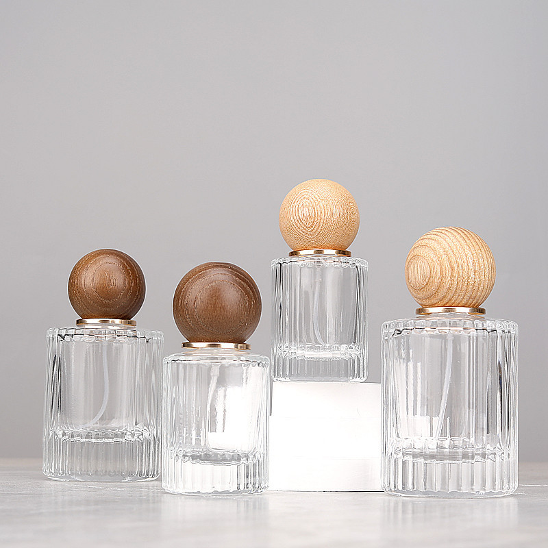 30/50ml Glass Perfume Bottles Walnut Ball Cap Empty Portable Fine Mist