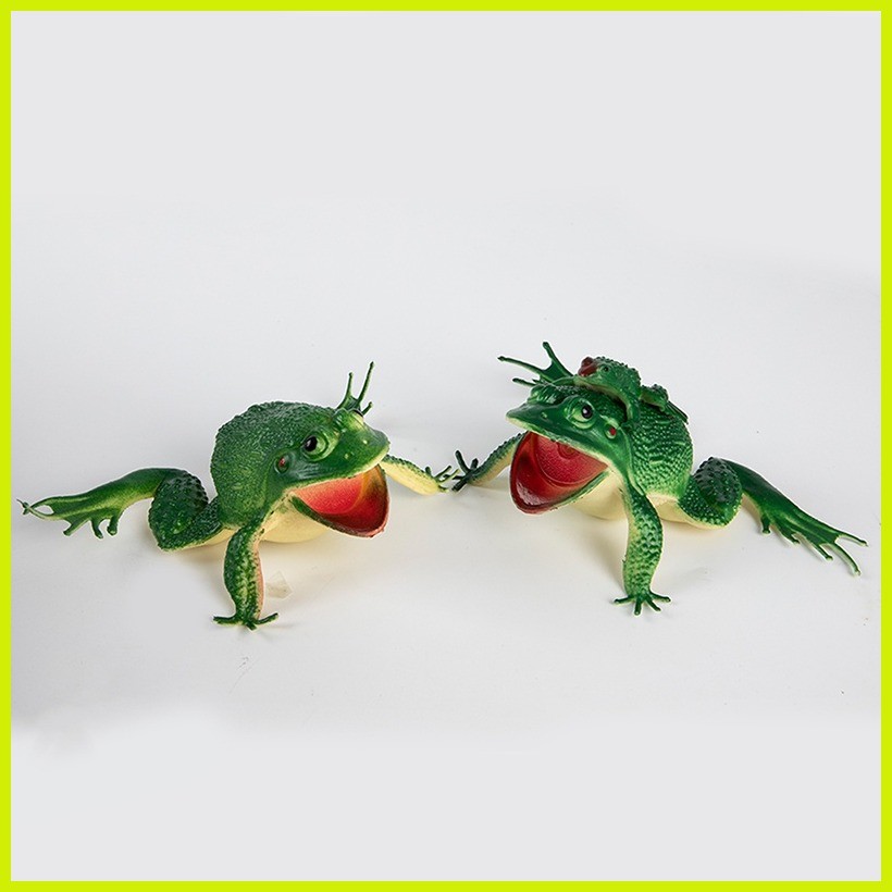 § Simulation sounding realistic frog model sound mother and child ...