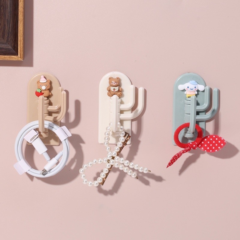 Cartoon cute animal jewelry and key self-adhesive storage rack ...