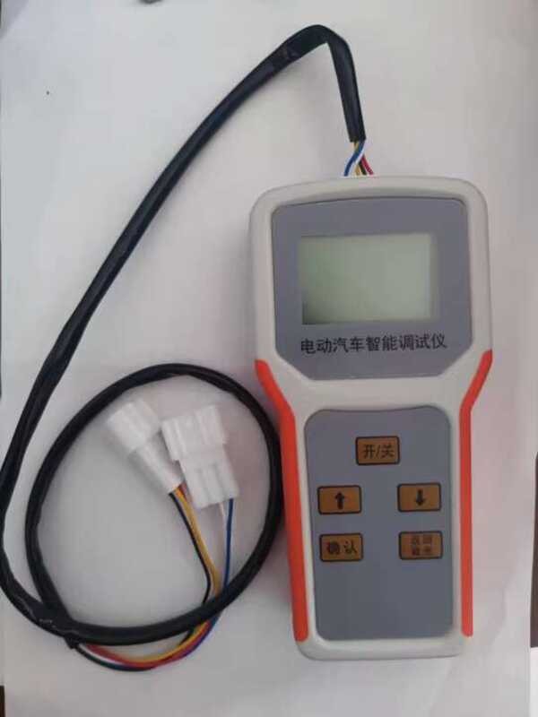 Four wheel electric vehicle speed controller/fault detector/encoder ...