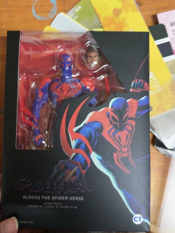 Figurine Spider-Man 2099 – 17 Cm – S.H.Figuarts – Across The Spider-Verse – Cadeau