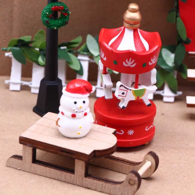 LY Dollhouse Elf Door Christmas Decor Snowman Street Lamp Wreath Mini ...