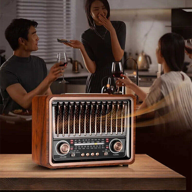 Old Vintage Model Antique Wood Retro Portable AM FM Shortwave Radio ...