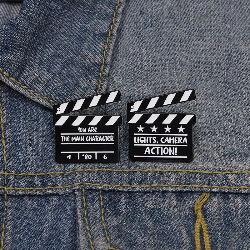 Film Clapper Pin Action Directors Cut Brooch Badges Movie TV Handhelds ...