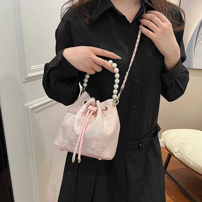 Chinese Ong Style Messenger | Shopee Philippines