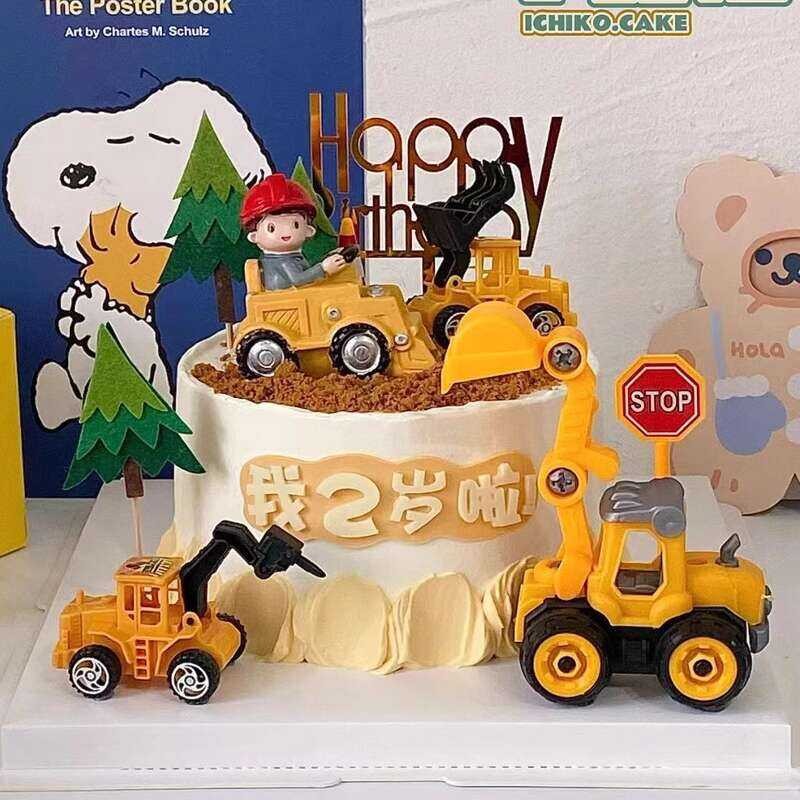 Excavator, cake topper, bulldozer, decorative engineering vehicle ...