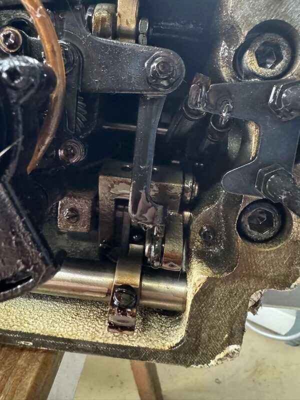 Original computer with flatbed reverse sewing accessories | Shopee ...