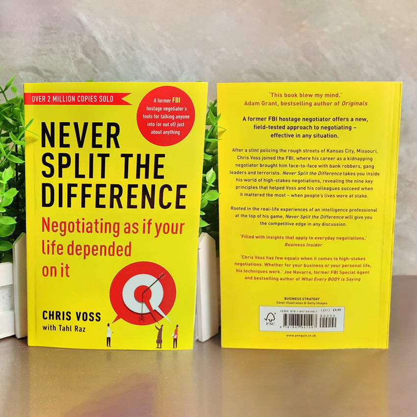 Never Split The Difference By Chris Voss Books In English for Adults ...