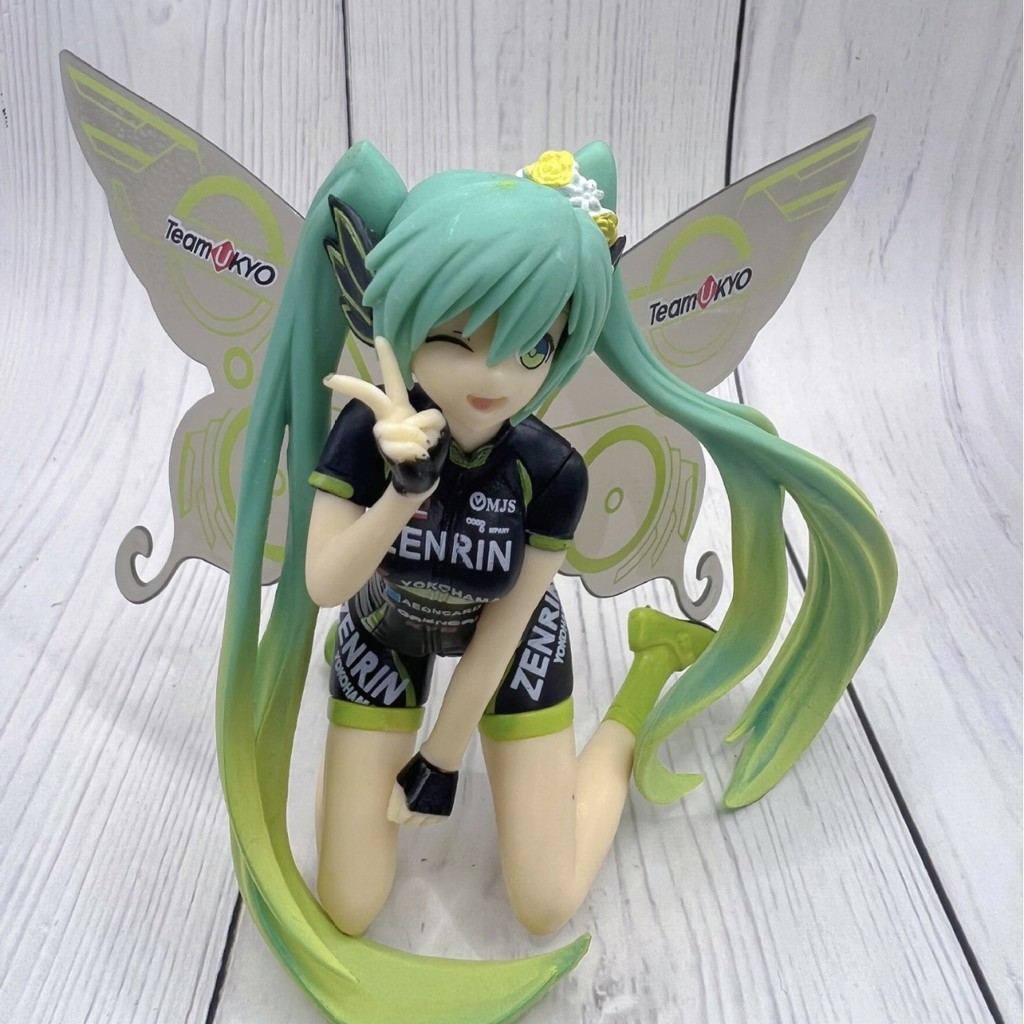 Suit ♡ Racing Butterfly Hatsune Royal Hig ess Princess Des op Car ...