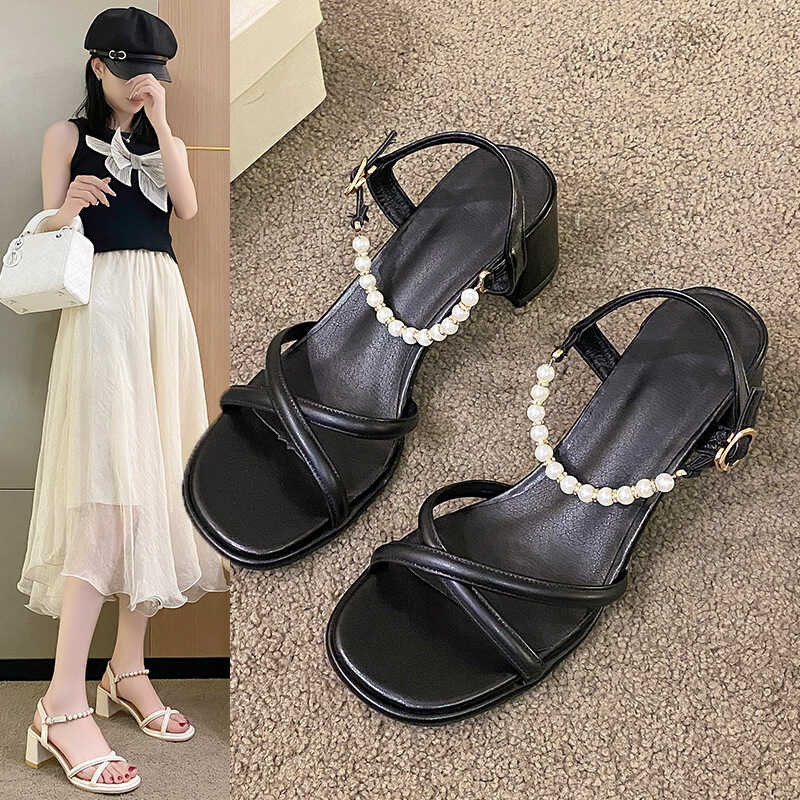 911 2025 Summer New Pearl Strap Sandals Kababaihang Edition Korean
