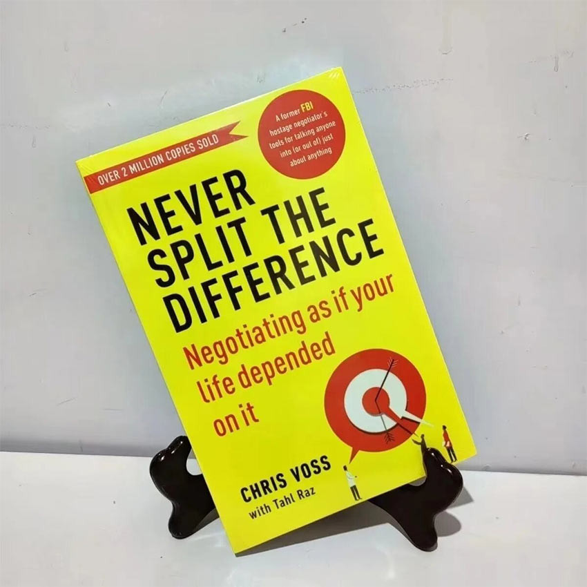 Never Split The Difference By Chris Voss Books In English for Adults ...