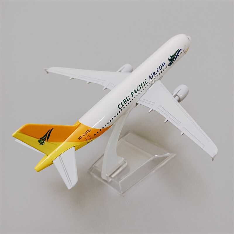 RIBONI pour Airbus 320, 350, 340, 1/4 Modèle d'avion en Métal Moulé