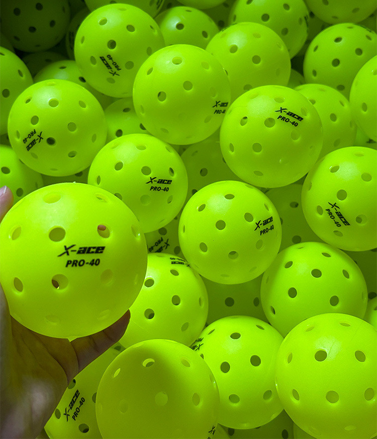 XACE pickleball Rolling Plastic 40-Hole Integrated Outdoor Standard ...