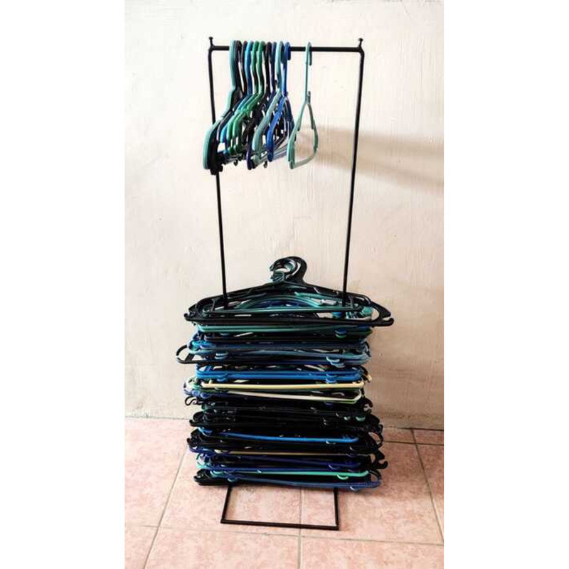 VERTICAL SLIM METAL HANGER ORGANIZER RACK STAND | METAL HANGER RACK ...
