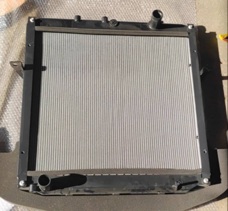 SAIC Maxus Light Truck Beyond Shangjun Radiator Pioneer | Shopee ...