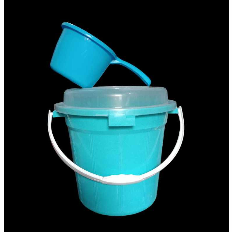 Pail/Timba with Cover and Lock for Household and Room Use (FREE TABO ...