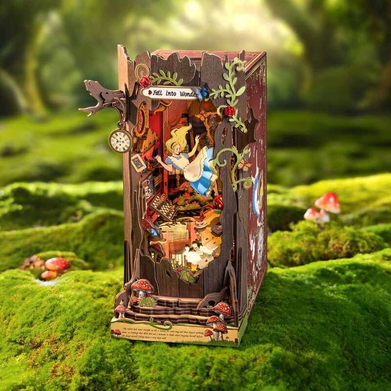 Rolife Sunshine Town Book Nook met verlichting TGB02