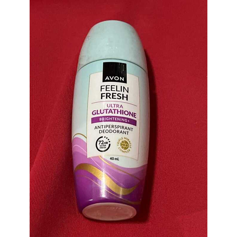 Fresh Avon Feeling Ultra Glutathione Whitening Roll On Deodorant 40Ml Ec5