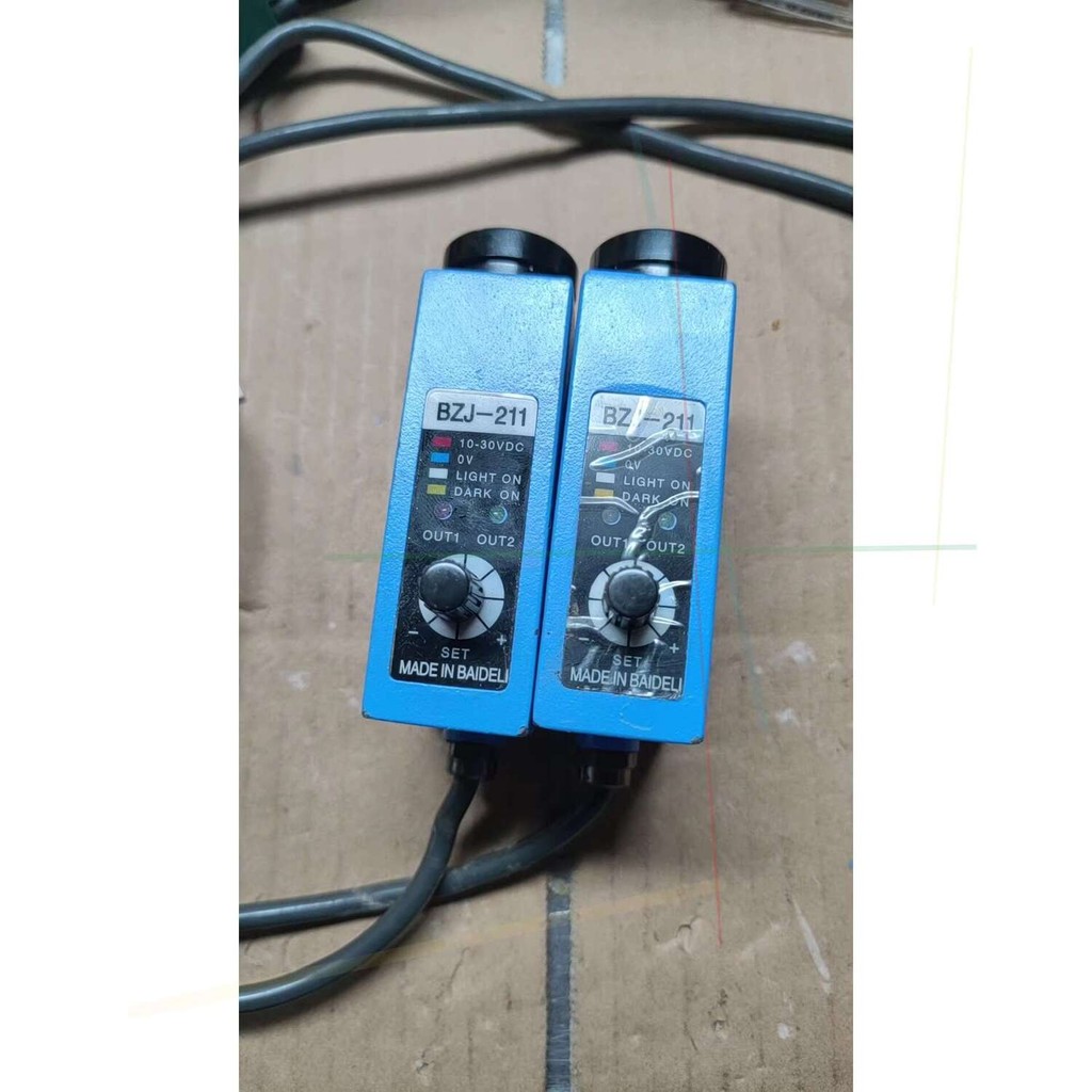 Baideli BZJ-211 Color Mark Sensor Disassembled Parts Actual Product ...