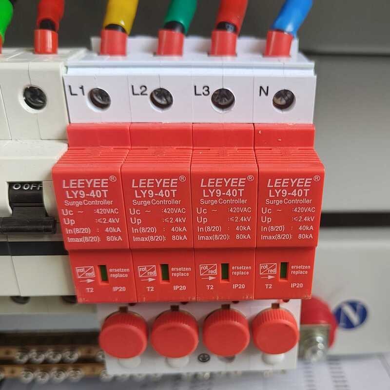Fused Combination Surge Protector 420 Supply Lightning Arrester Three ...