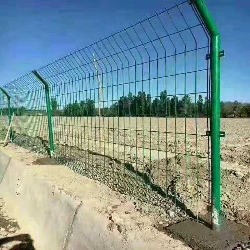 Highway Wire Mesh Fish Pond Protection Fence Wall Guardrail Isolation ...