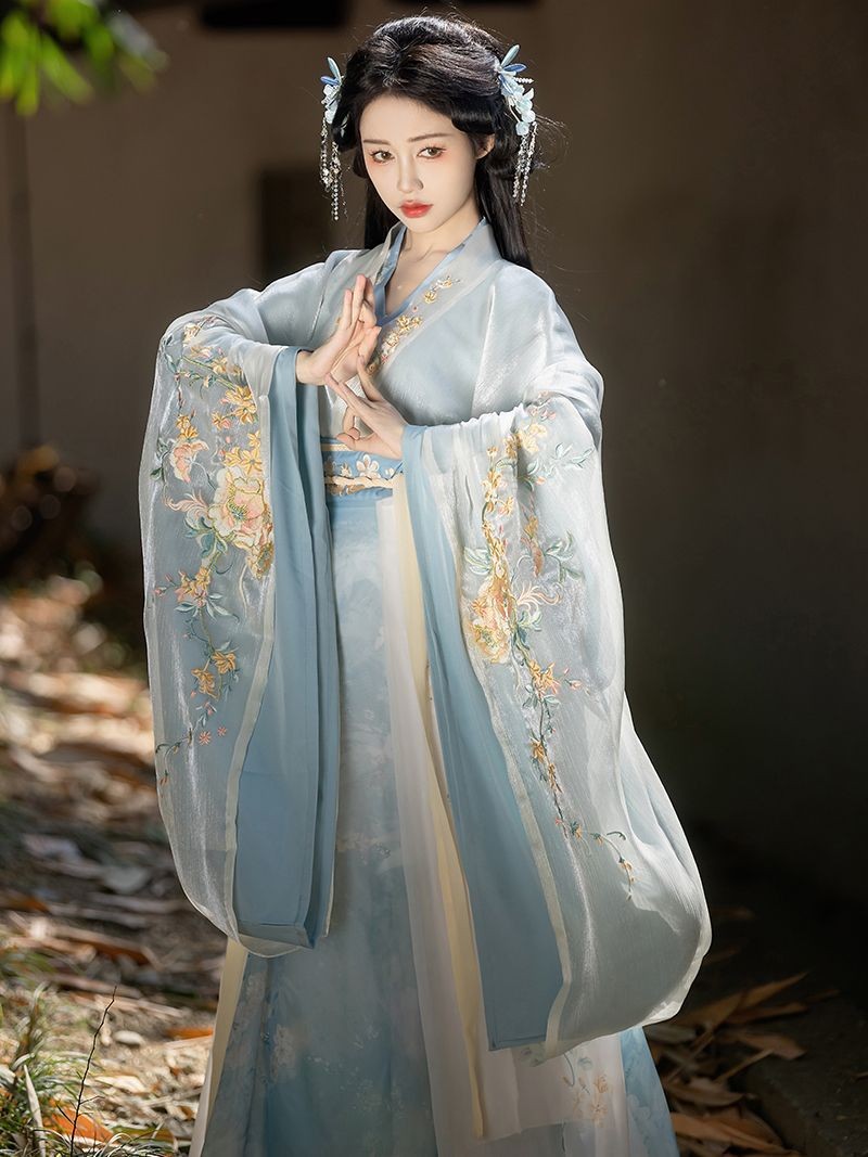 Original Hanfu Women From Nanzhixiang, Spring Breeze Ten Miles, Wei ...