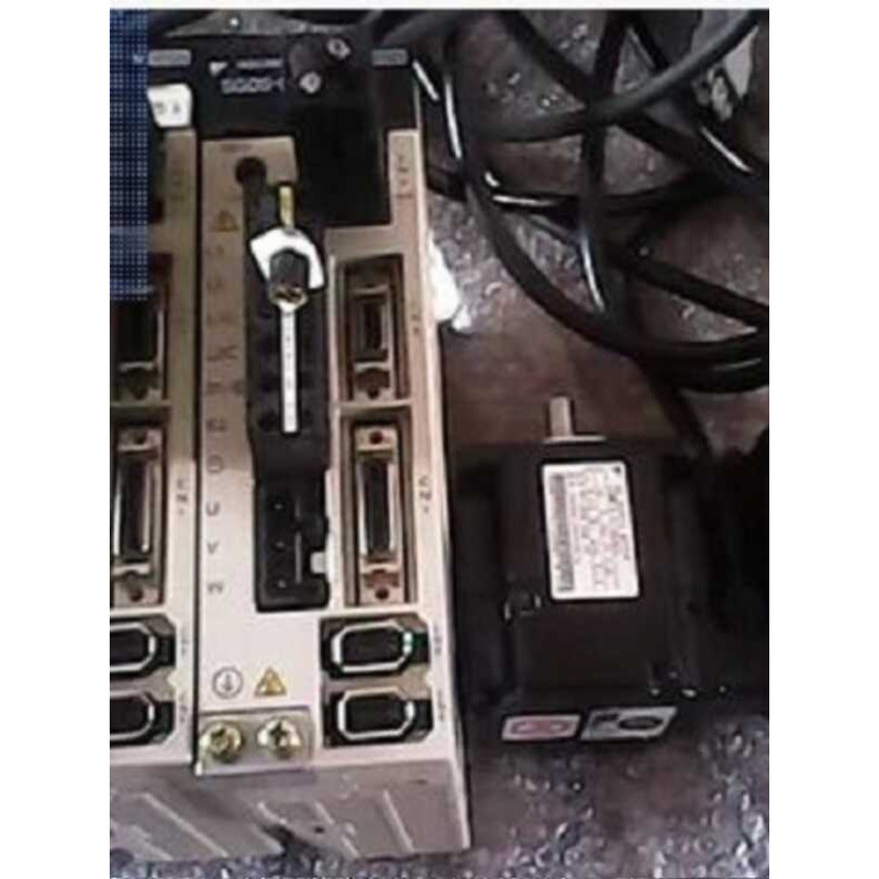 Un Neuf YASKAWA Servo Moteur SGM-08V3B4