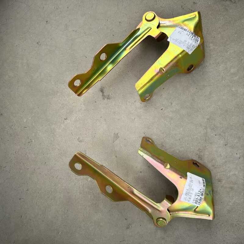 Jiangxi Isuzu D-MAX MU-X Engine Cover Hinge Engine Cover Hinge Bracket ...