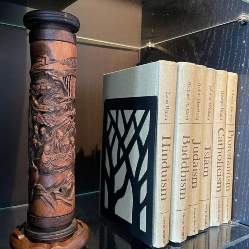2pcs Metal Bookends Pure Color Hollow Pattern Book Ends Supports for ...