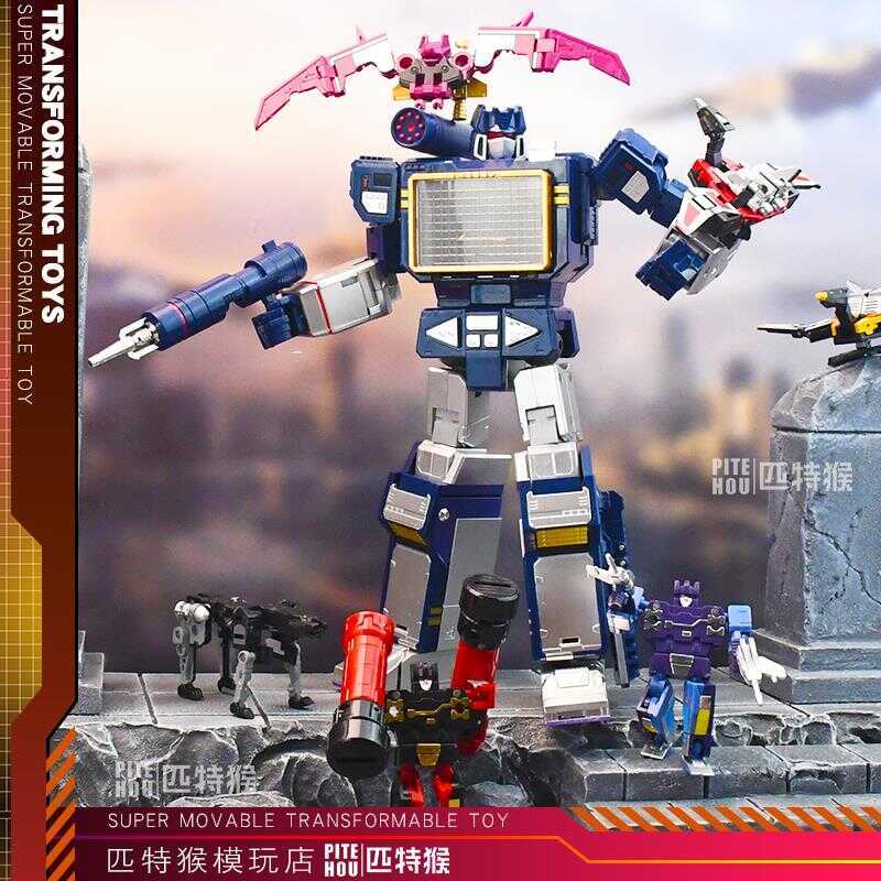 Transforming THF Toy Mp13 Soundwave Tape Recorder G1 Optimus Prime ...