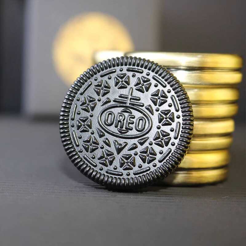 Oreo Cookie Black Milk Cap Snap Coin EDC Push Card Adult Stress Relief ...