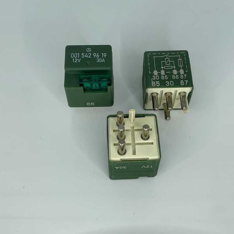 Mercedes YT619 Ssangyong Relay Old Model Korando Mercedes MB100 ...