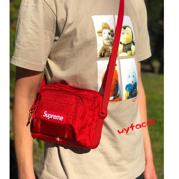 Supreme Shoulder Bag Red Unisex 100% Authentic FW18 Winter 2018 Bag Travel
