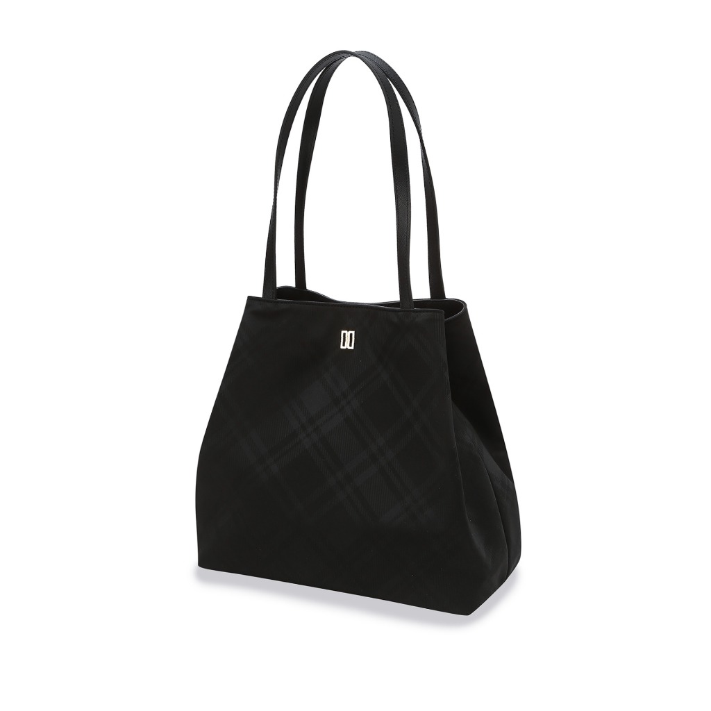 DAKS House Check Lightweight Shopper Bag Black Colour Bucket Bag ...