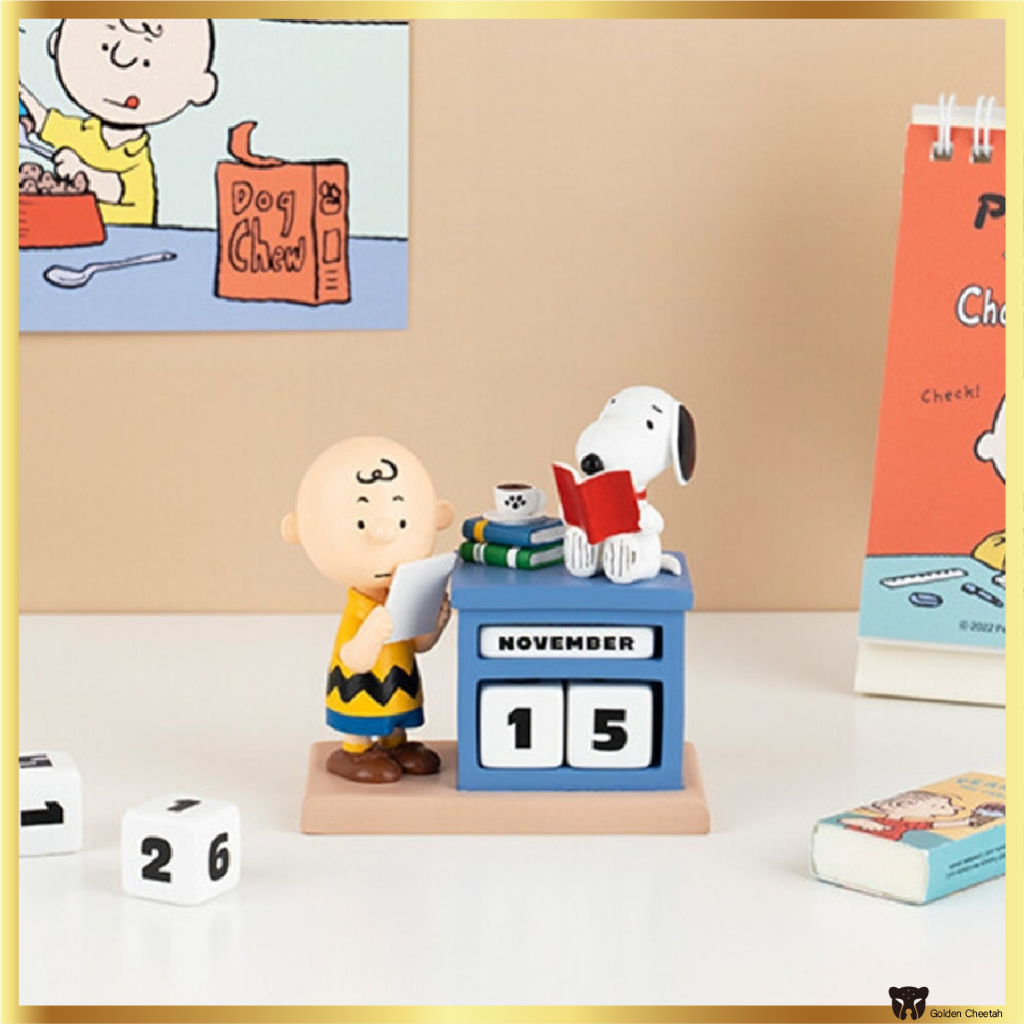 Peanuts Perpetual Tabletop Calendar Snoopy & Charlie Brown Reading a ...