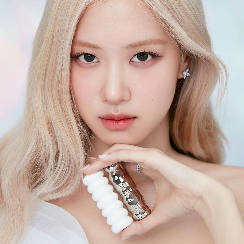 Blackpink Rose's pick! [Sulwhasoo] Glowing Lip Balm (2 kinds) | Shopee ...