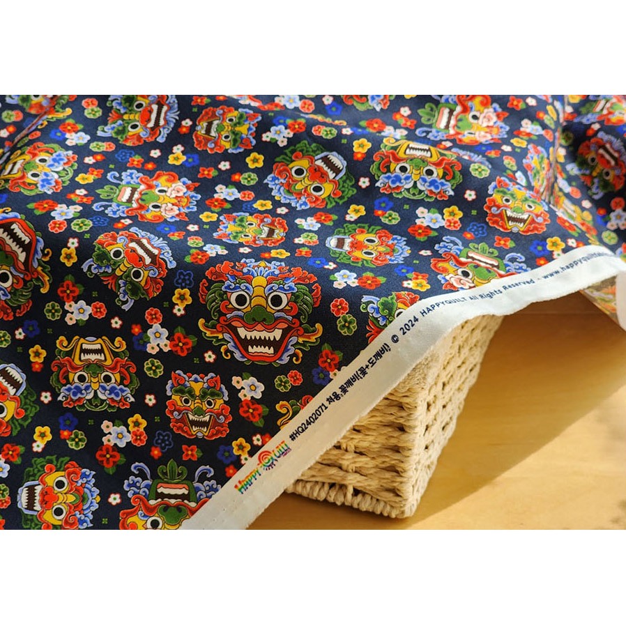 Korean Traditional Asian Devil Face Oni Flower Dokkaebi Pattern Cotton ...
