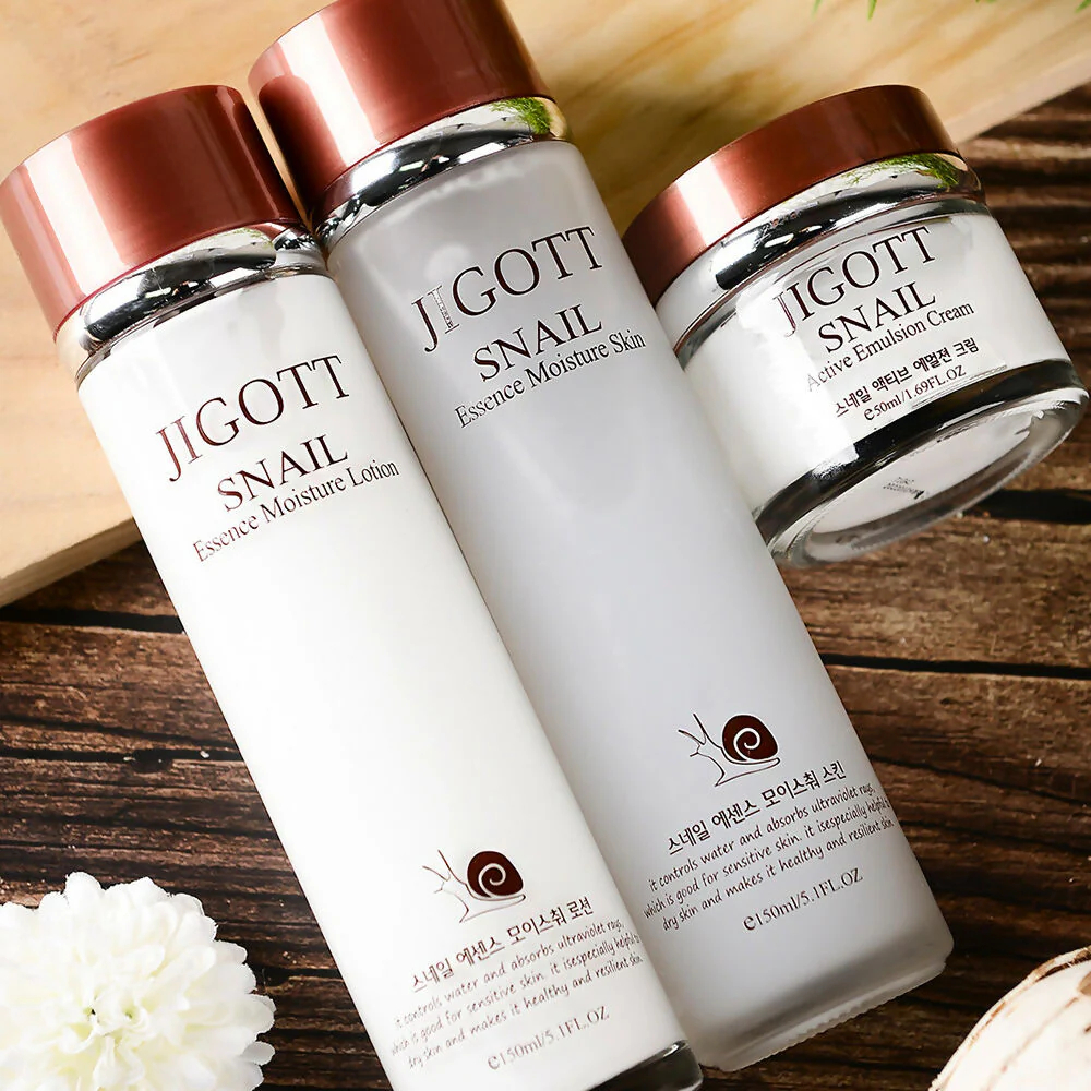 Jigott Snail Moisture Women's 3-Piece Set | Shopee Philippines
