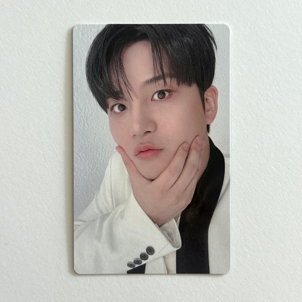 ATEEZ 2025 World Tour IN YOUR FANTASY Official MD Mito Photocard