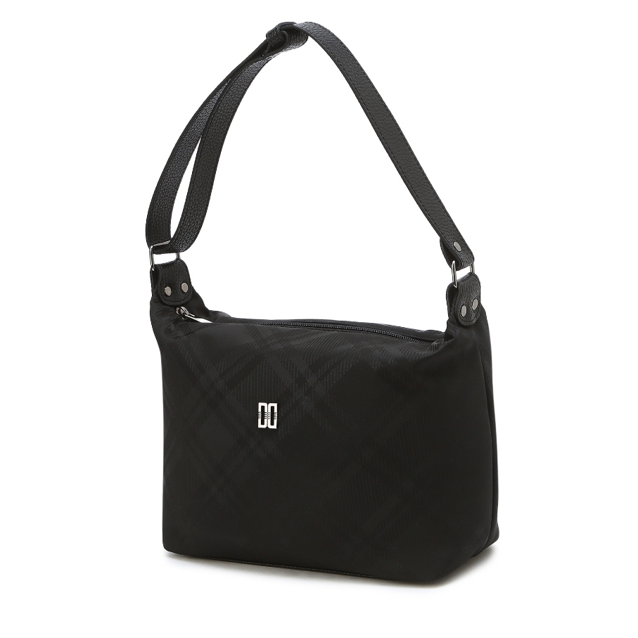 DAKS Black House Check Pattern Lightweight Daily Shoulder Bag / from ...