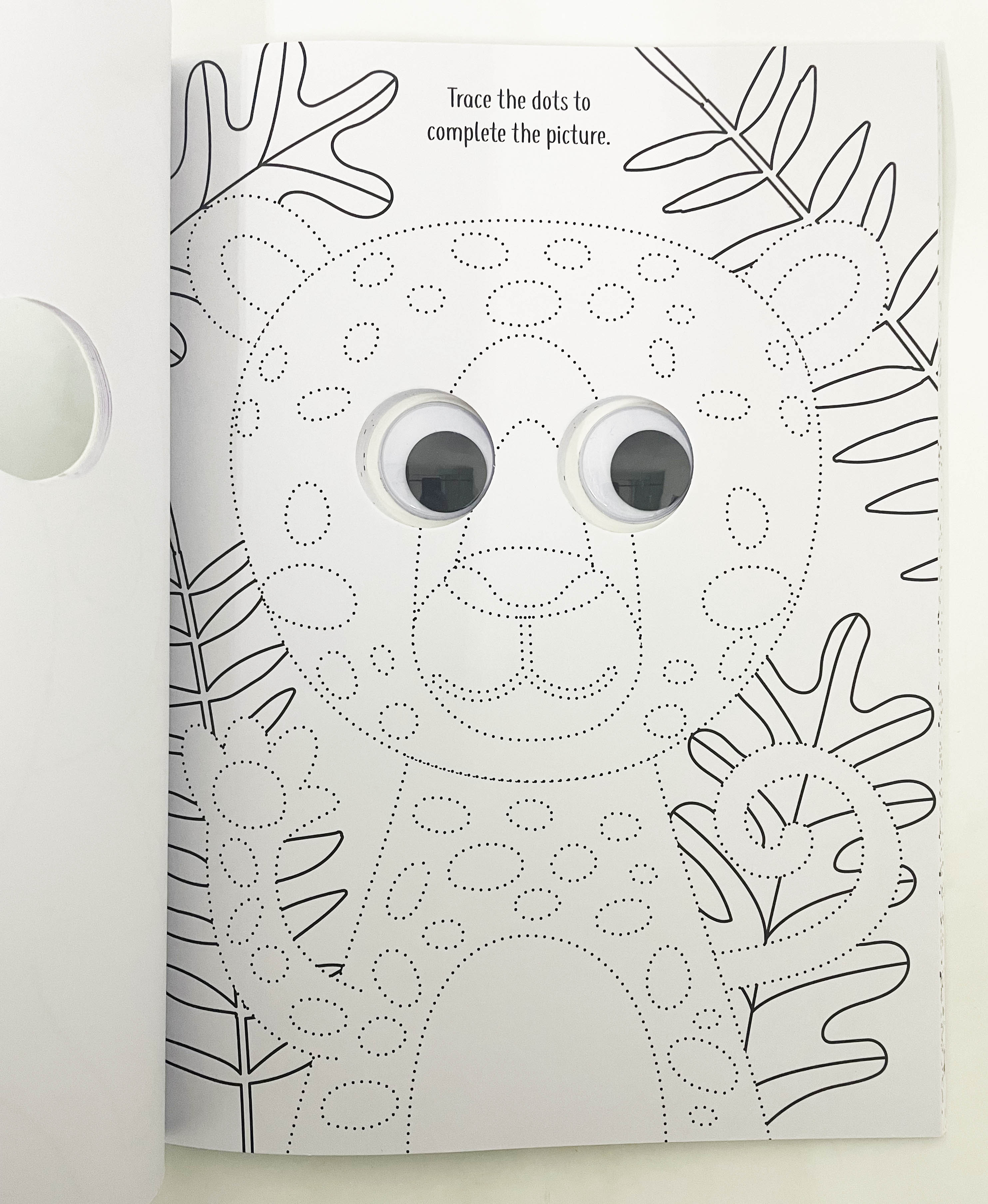Jungle Animals Colouring Activity Book For Kids with Googly Eyes 48 ...