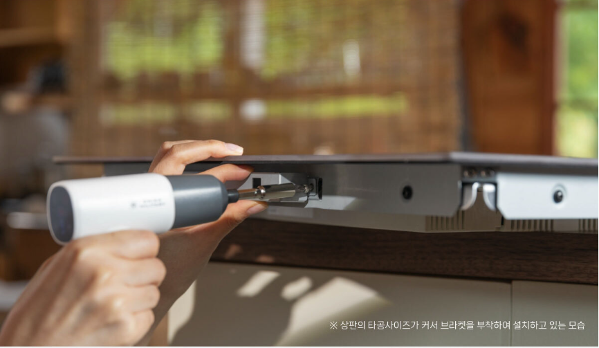 RinaiKorea Built In Cooktop Induction Range Hob White IHFW3034