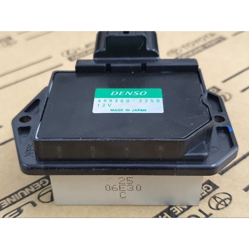 Air Fan Control Box Resistor IC/Resistance Toyota Revo Number 499300 ...