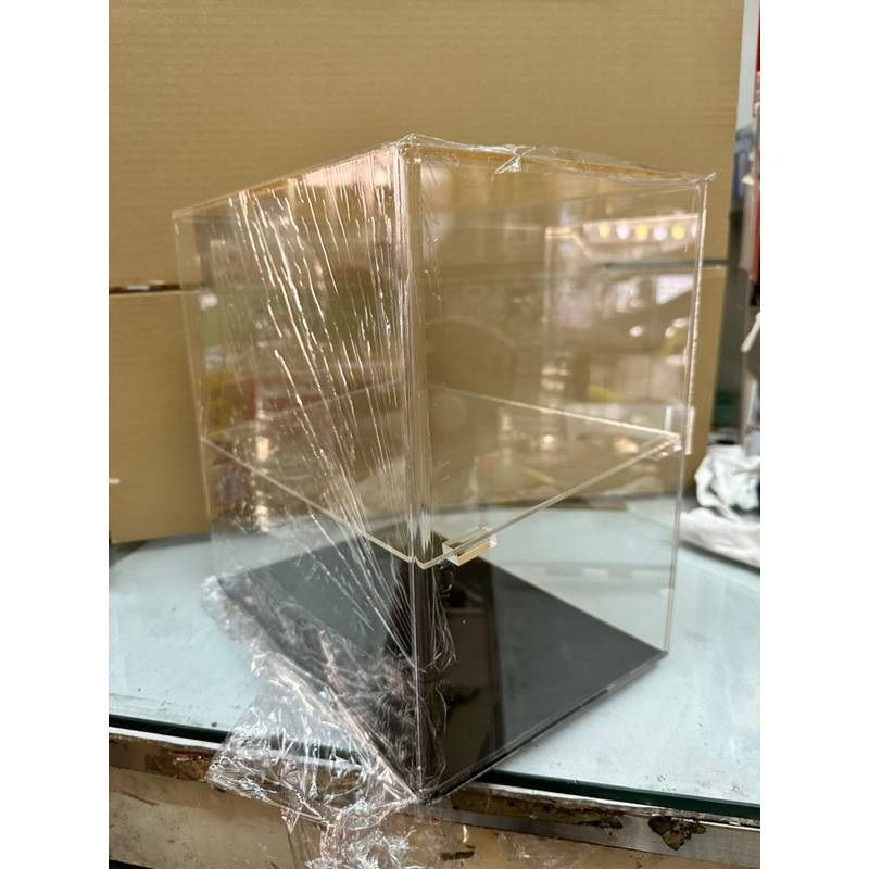 ! The Cabinet Has Defects A Food Container With Door Size 30x30x20cm ...