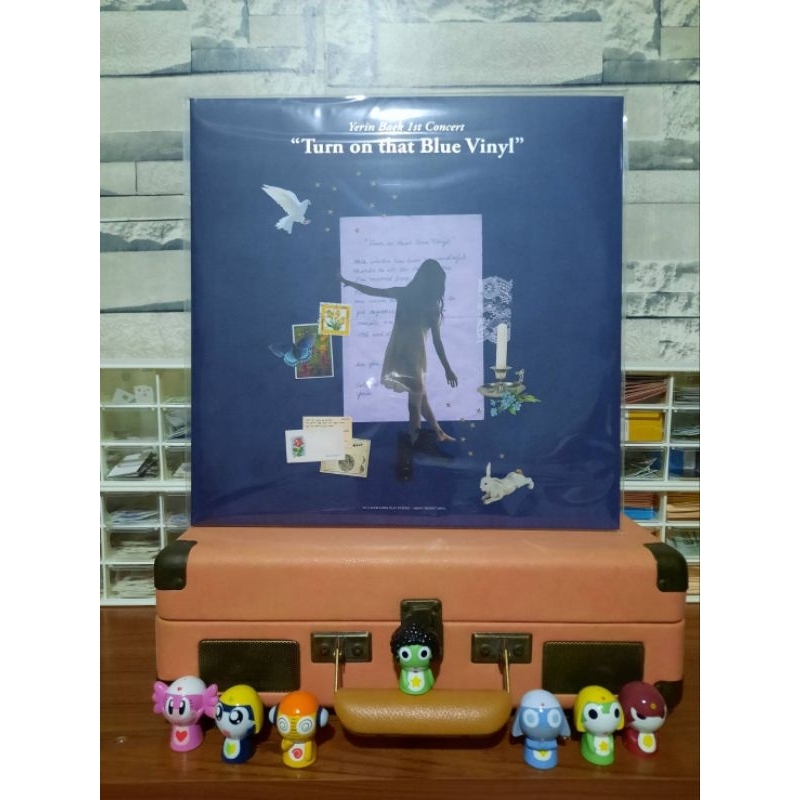 Yerin Baek Turn On That Blue Vinyl Live (2LP) Cover Minor Angular ...