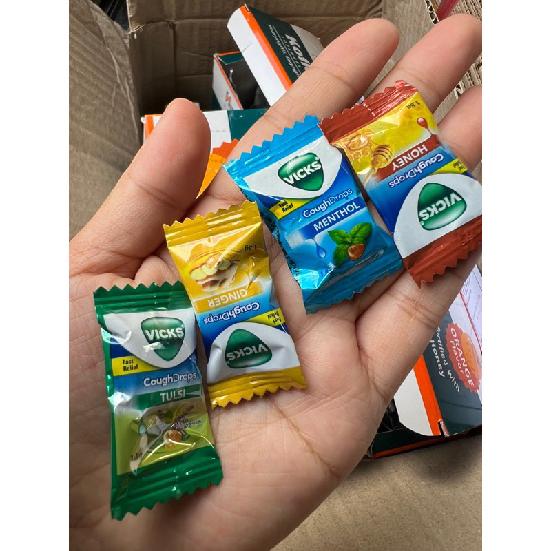 Vicks Candy 4 Flavors Honey Ginger Mint Basil 200 Tablets. Shopee
