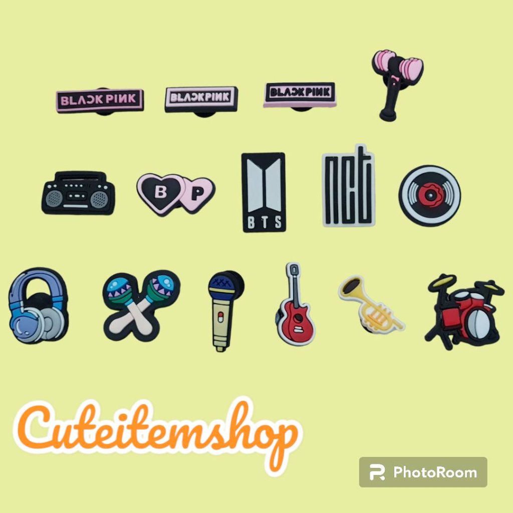 Jibbitz kpop Normal Rubber Shoe Doll (2D) Can Be Attached To Shoes With