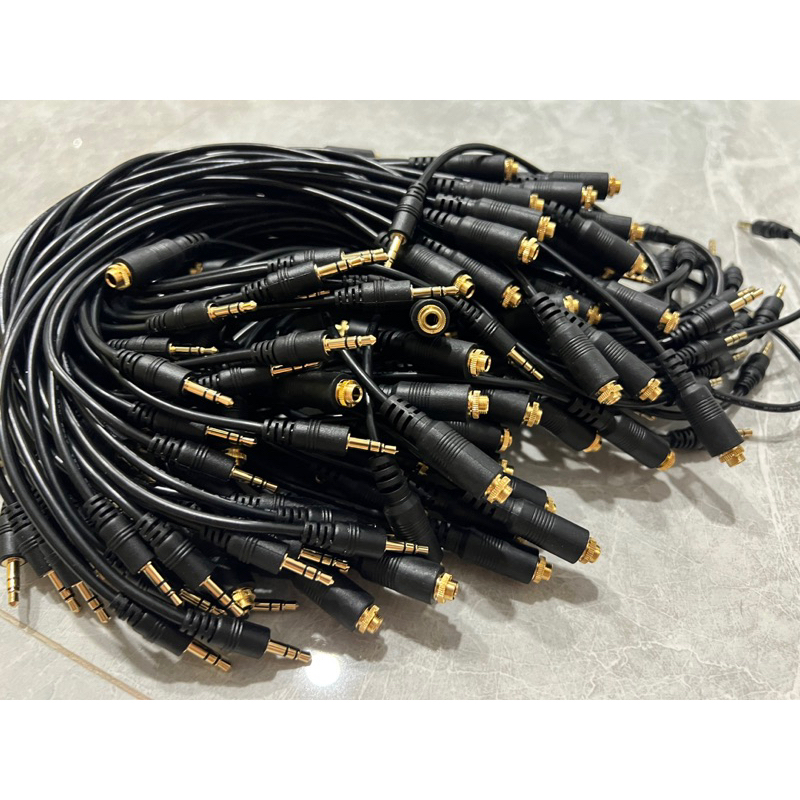 thumbnail image 2 of 10ft (3m) AUX Cable - 3.5mm Male To Male, Gold Plated, For IPod, Phone, Car, Home Stereo 2 of 11