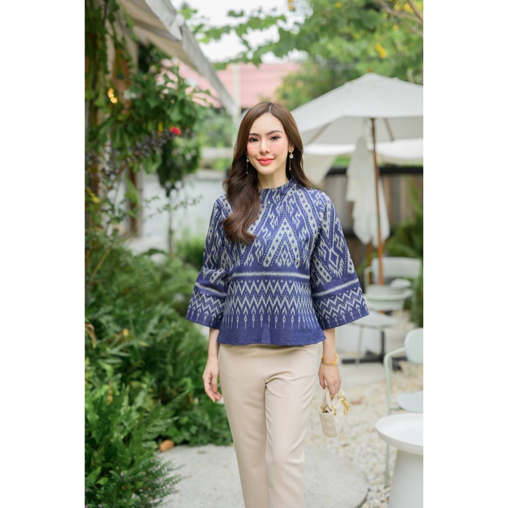 Ms. Long Sleeve Shirt Climbing Collar Buttoned Back Comfortable To Wear ...