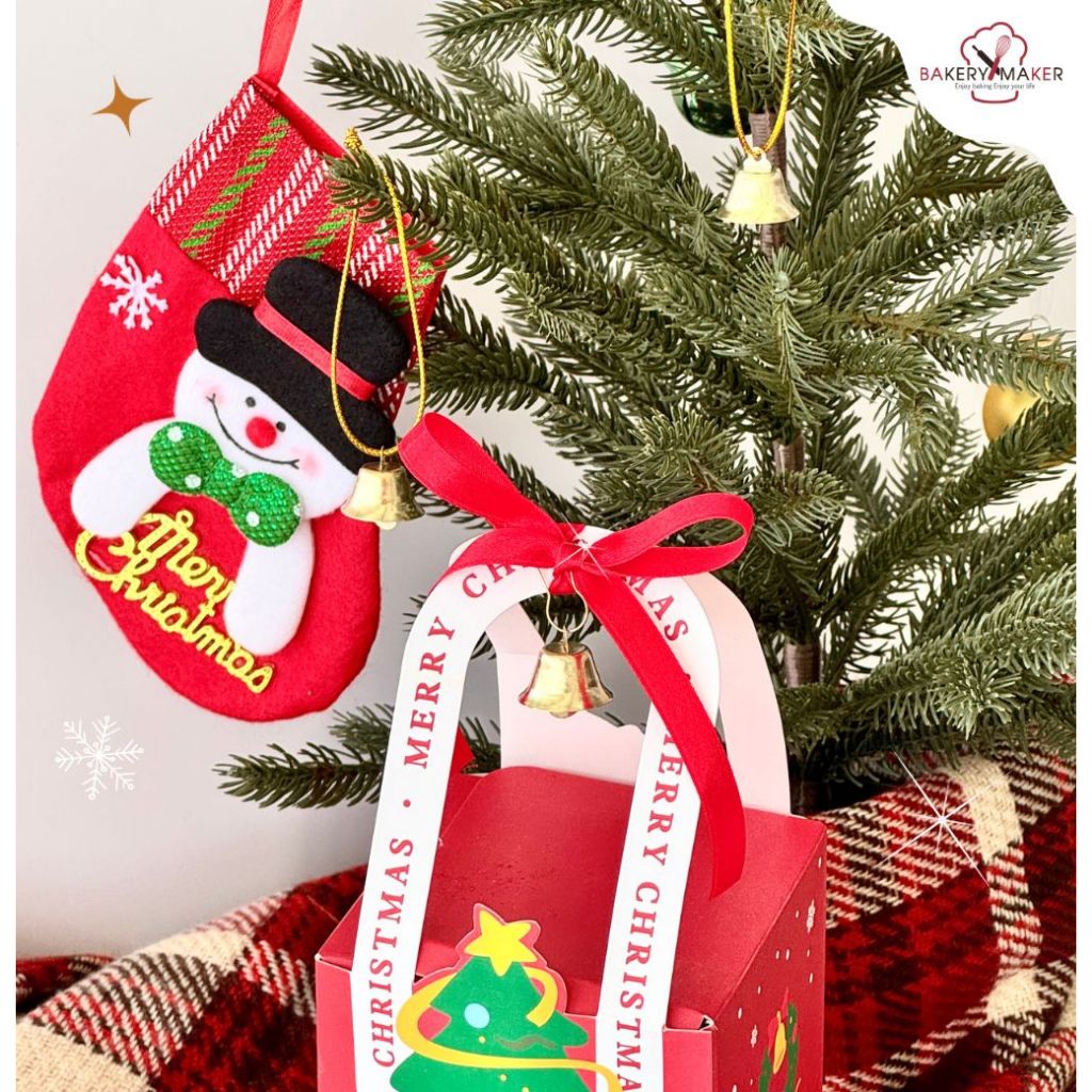 10 Pieces Of Gold Miniature Bells With Hanging Rope/For Decorating ...